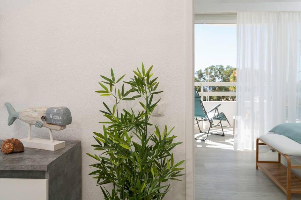 Front Beach Apartment Portimao Exterior photo
