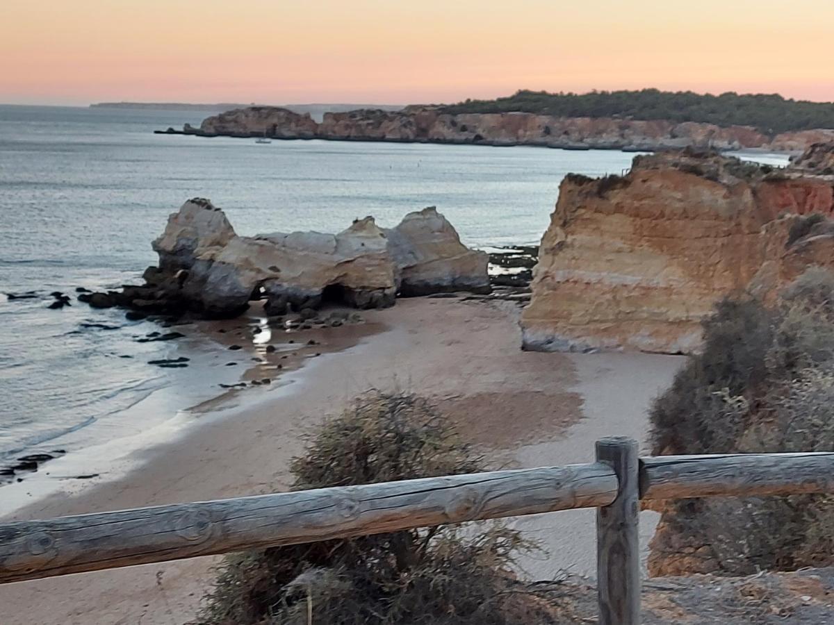 Front Beach Apartment Portimao Exterior photo