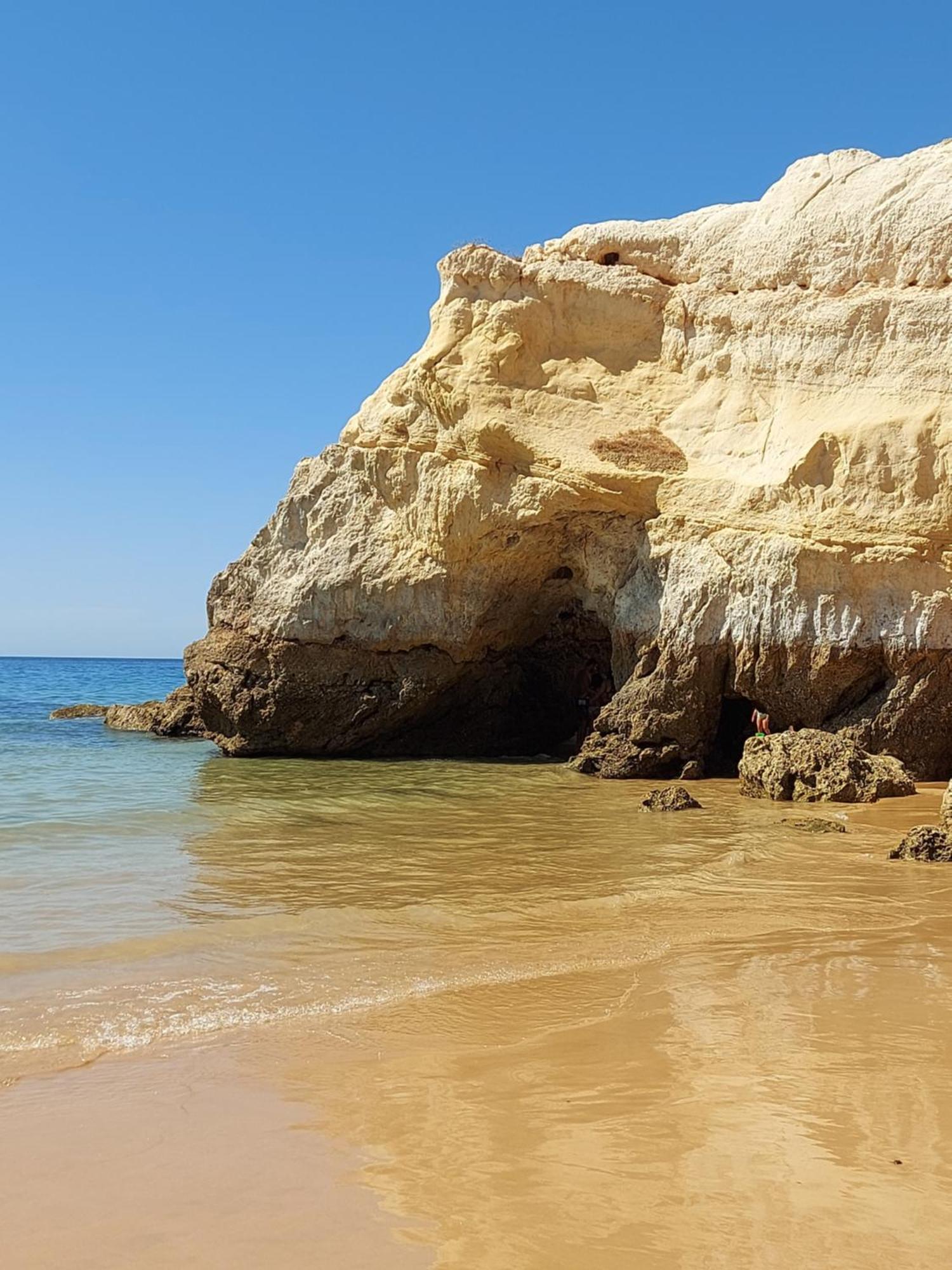Front Beach Apartment Portimao Exterior photo